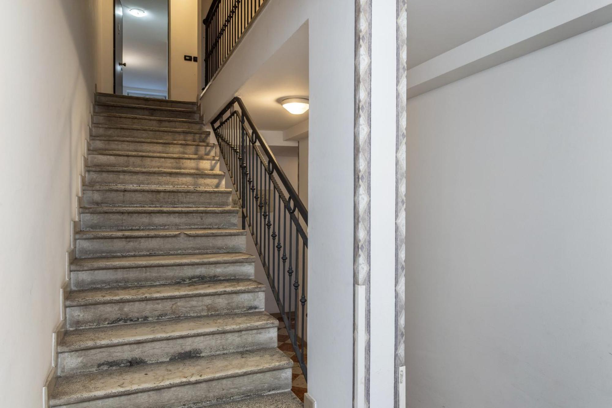 Casa Stablum Lägenhet Malè Exteriör bild